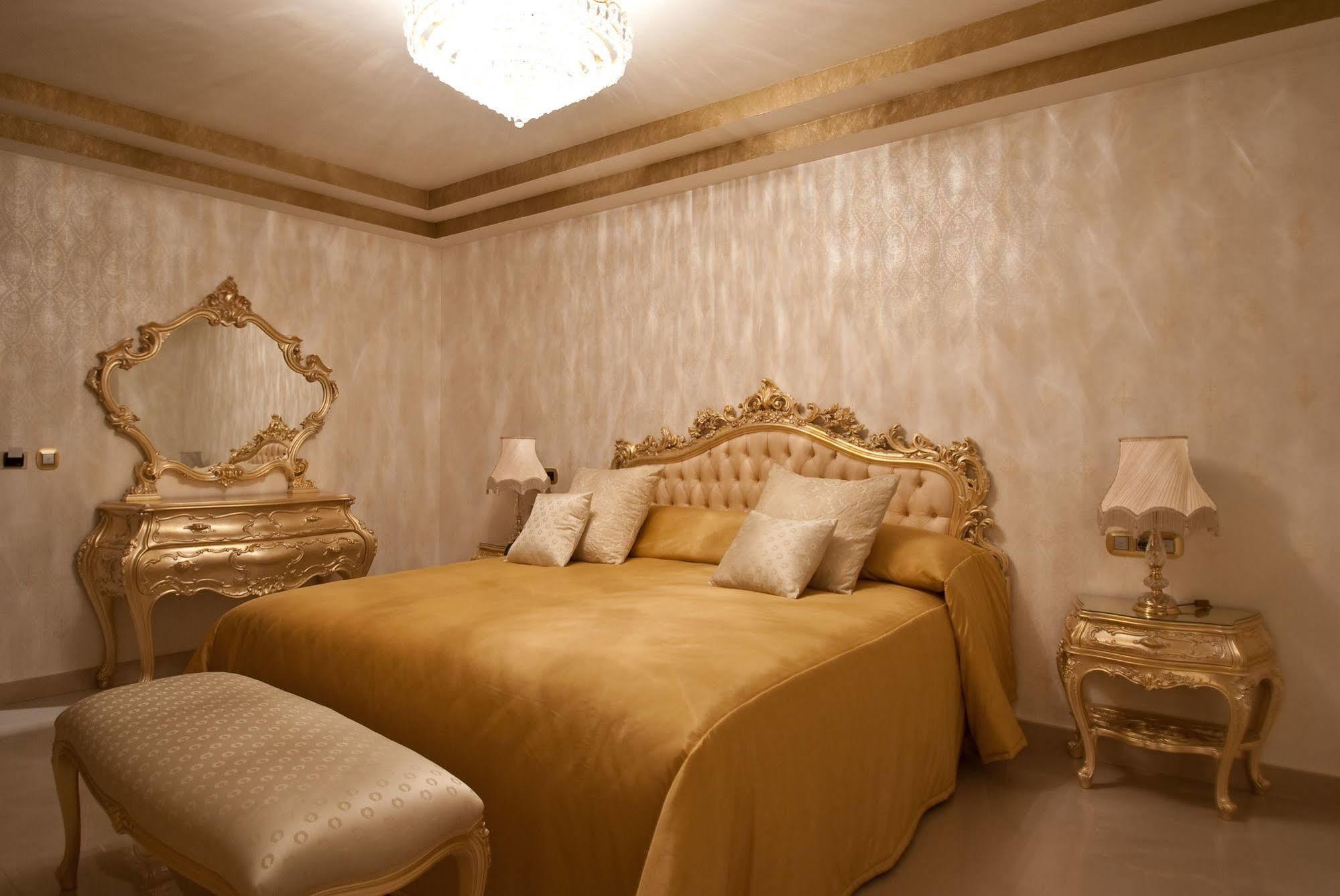 Hotel Infanta Leonor Écija Δωμάτιο φωτογραφία
