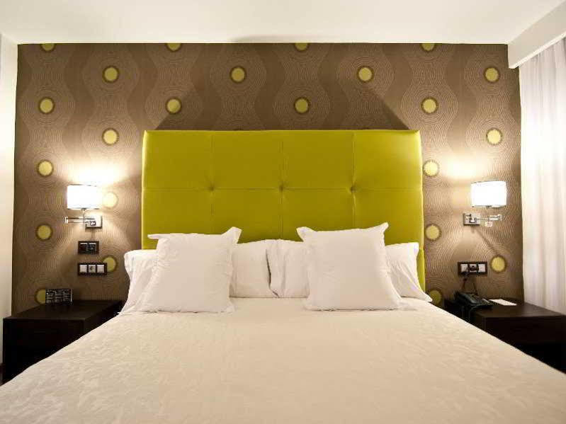 Hotel Infanta Leonor Écija Εξωτερικό φωτογραφία