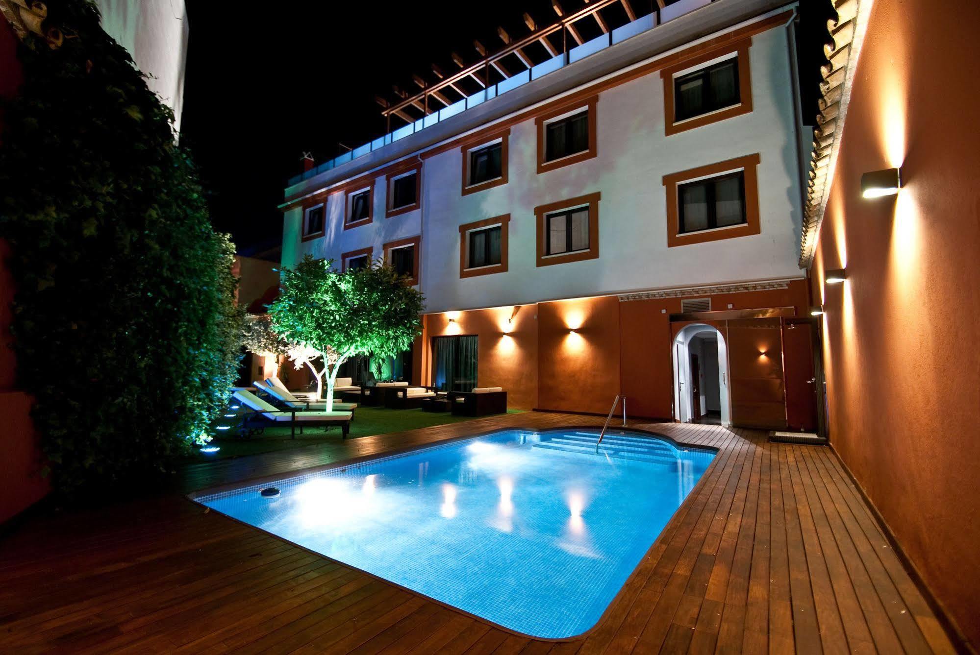 Hotel Infanta Leonor Écija Εξωτερικό φωτογραφία